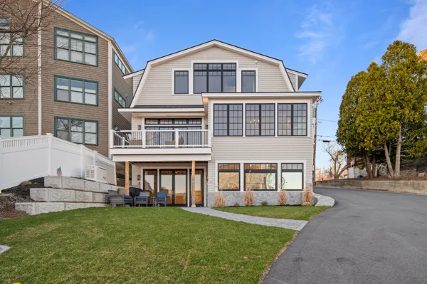 $5,800,000 | 21 Badgers Island West, Unit 21, Kittery, ME 03904