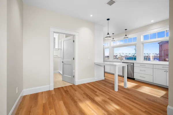$5,800,000 | 21 Badgers Island West, Unit 21, Kittery, ME 03904