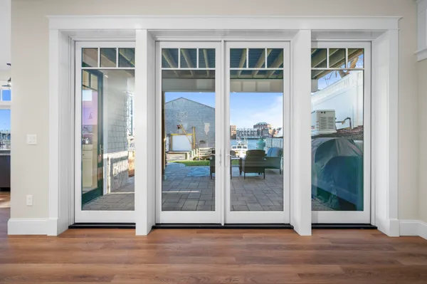 $5,800,000 | 21 Badgers Island West, Unit 21, Kittery, ME 03904