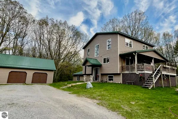 $440,000 | 8555 Ashton Road, Evart, MI 49631