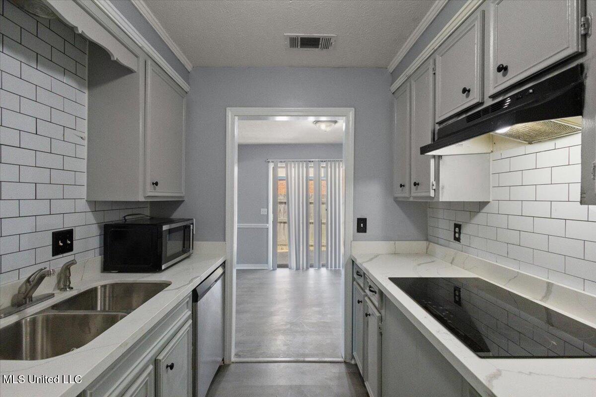 2455 River Oaks Boulevard, Unit A Jackson, MS 39211 - Photo 14 of 25 14-3HTP3411