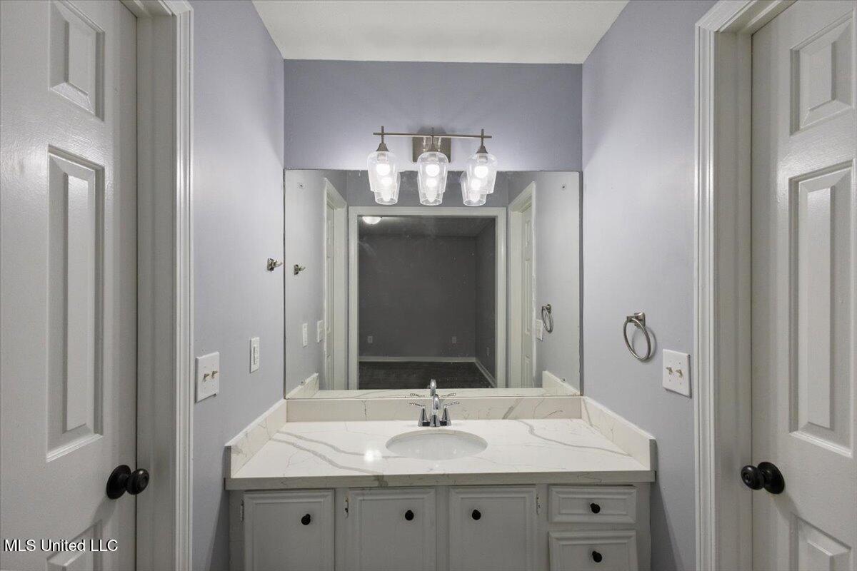 2455 River Oaks Boulevard, Unit A Jackson, MS 39211 - Photo 17 of 25 17-3HTP3420