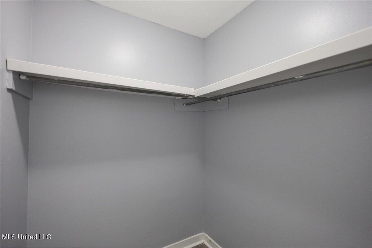 2455 River Oaks Boulevard, Unit A Jackson, MS 39211 - Photo 18 of 25 18-3HTP3426