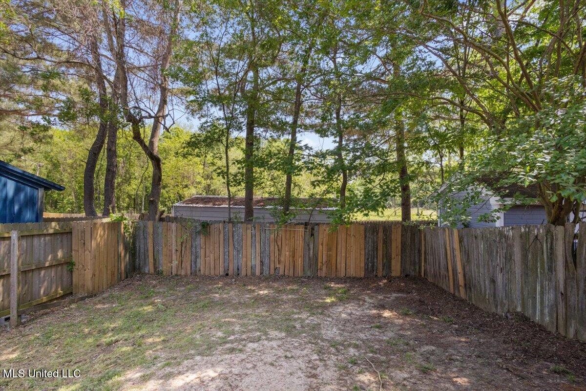 2455 River Oaks Boulevard, Unit A Jackson, MS 39211 - Photo 25 of 25 25-3HTP3444