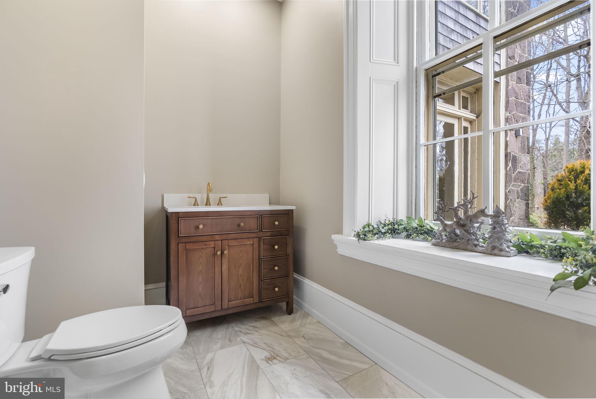 231 Woodlane Road Edgewater Park, NJ 08010 - Photo 34 of 95