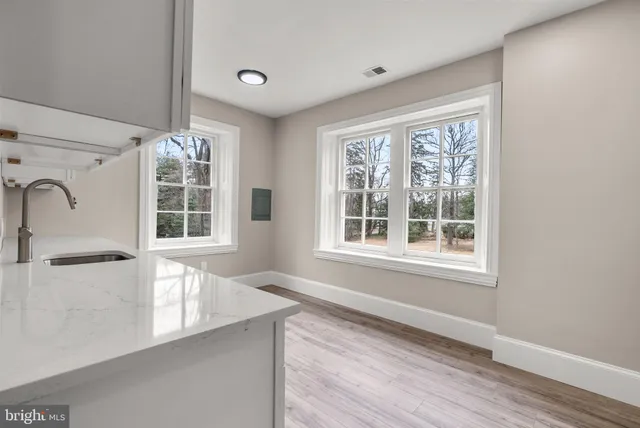 $3,000,000 | 231 Woodlane Road, Edgewater Park, NJ 08010