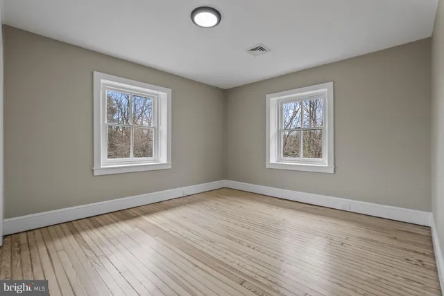 $3,000,000 | 231 Woodlane Road, Edgewater Park, NJ 08010