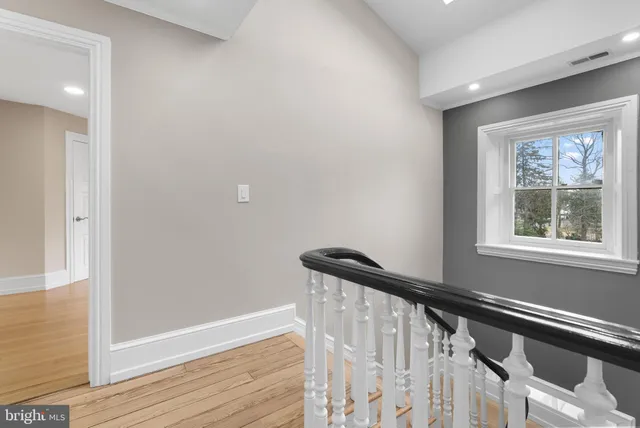 $3,000,000 | 231 Woodlane Road, Edgewater Park, NJ 08010