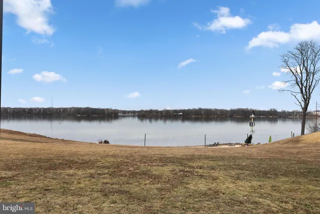 $3,000,000 | 231 Woodlane Road, Edgewater Park, NJ 08010