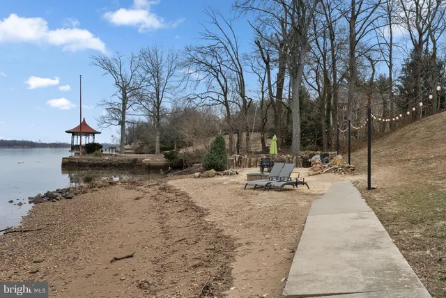 $3,000,000 | 231 Woodlane Road, Edgewater Park, NJ 08010