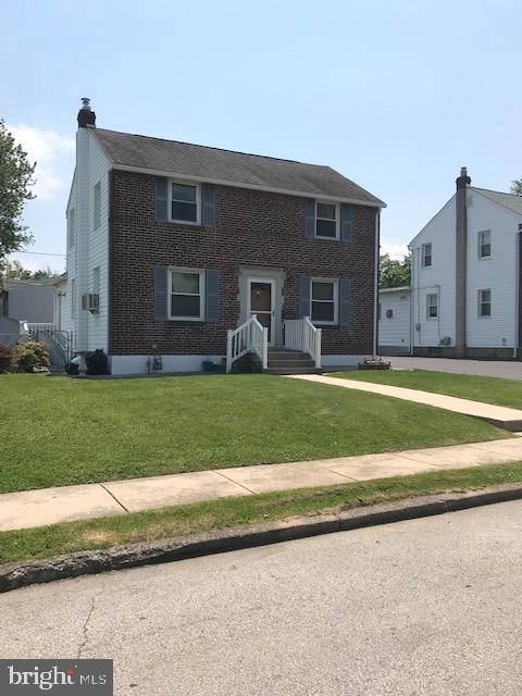 1010 Edgerton Road Secane, PA 19018 - Photo 2 of 20