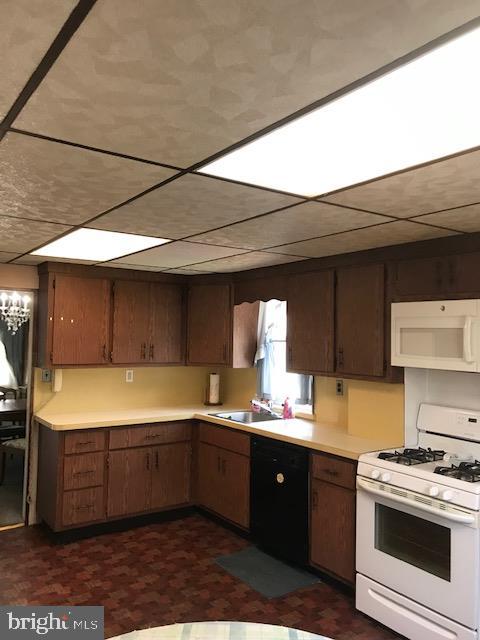 1010 Edgerton Road Secane, PA 19018 - Photo 9 of 20