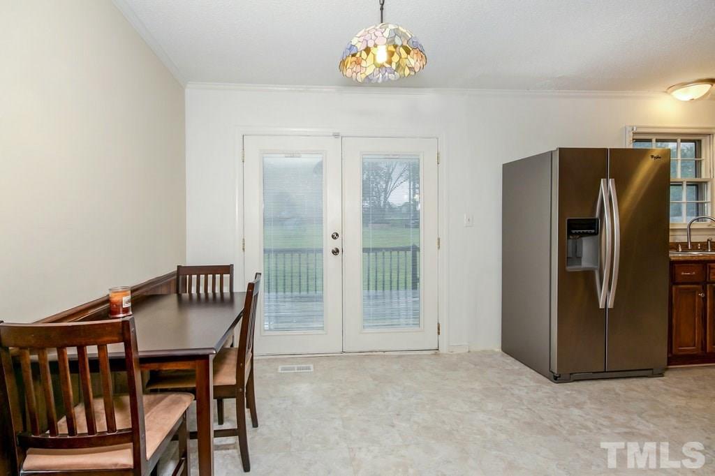 464 Grace Road Benson, NC 27504 - Photo 7 of 14