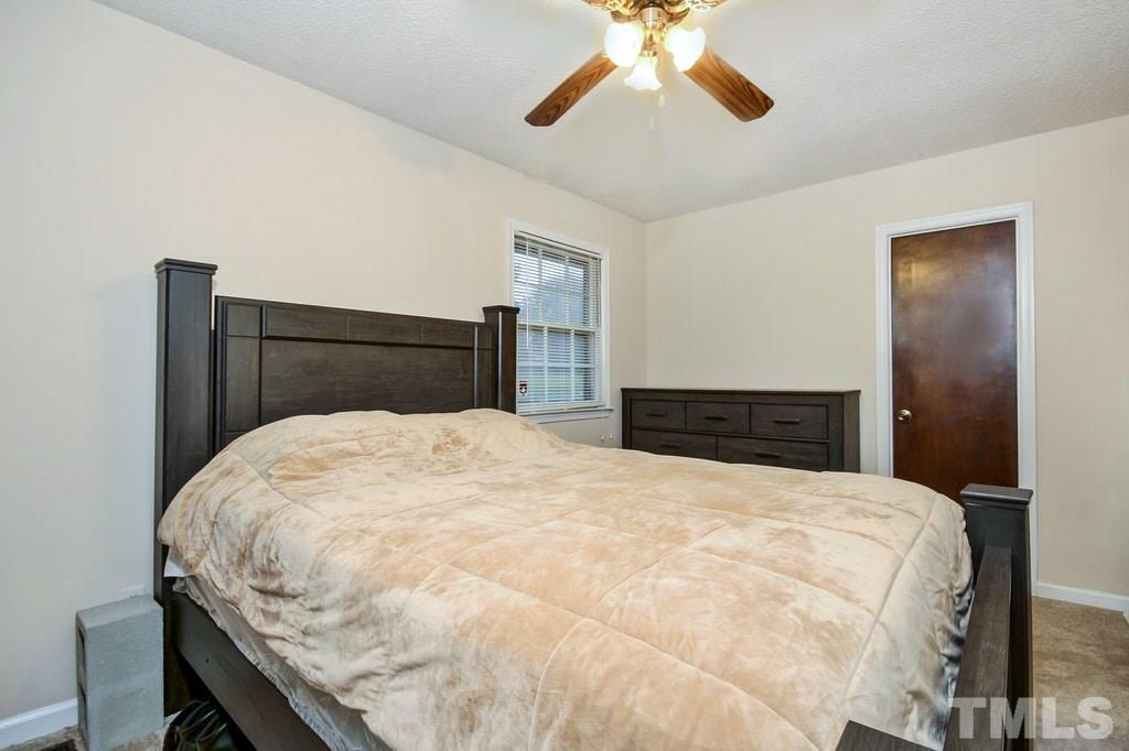 464 Grace Road Benson, NC 27504 - Photo 8 of 14