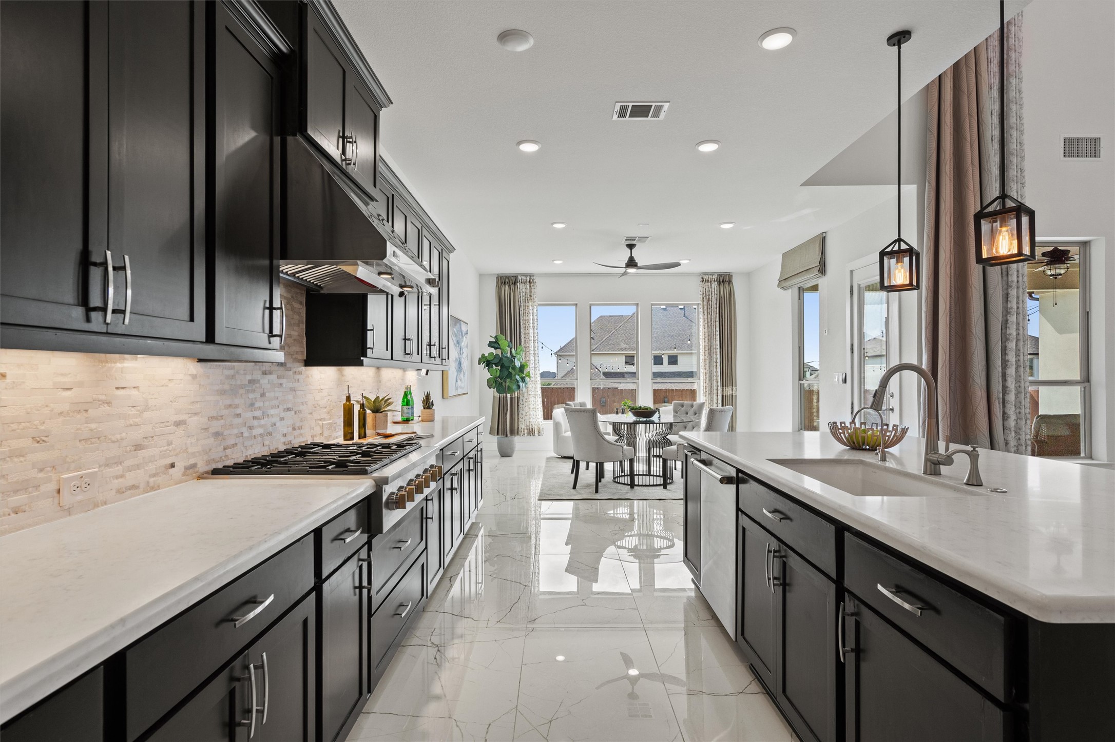 4909 Risana Bend Round Rock, TX 78665 - Photo 16 of 40