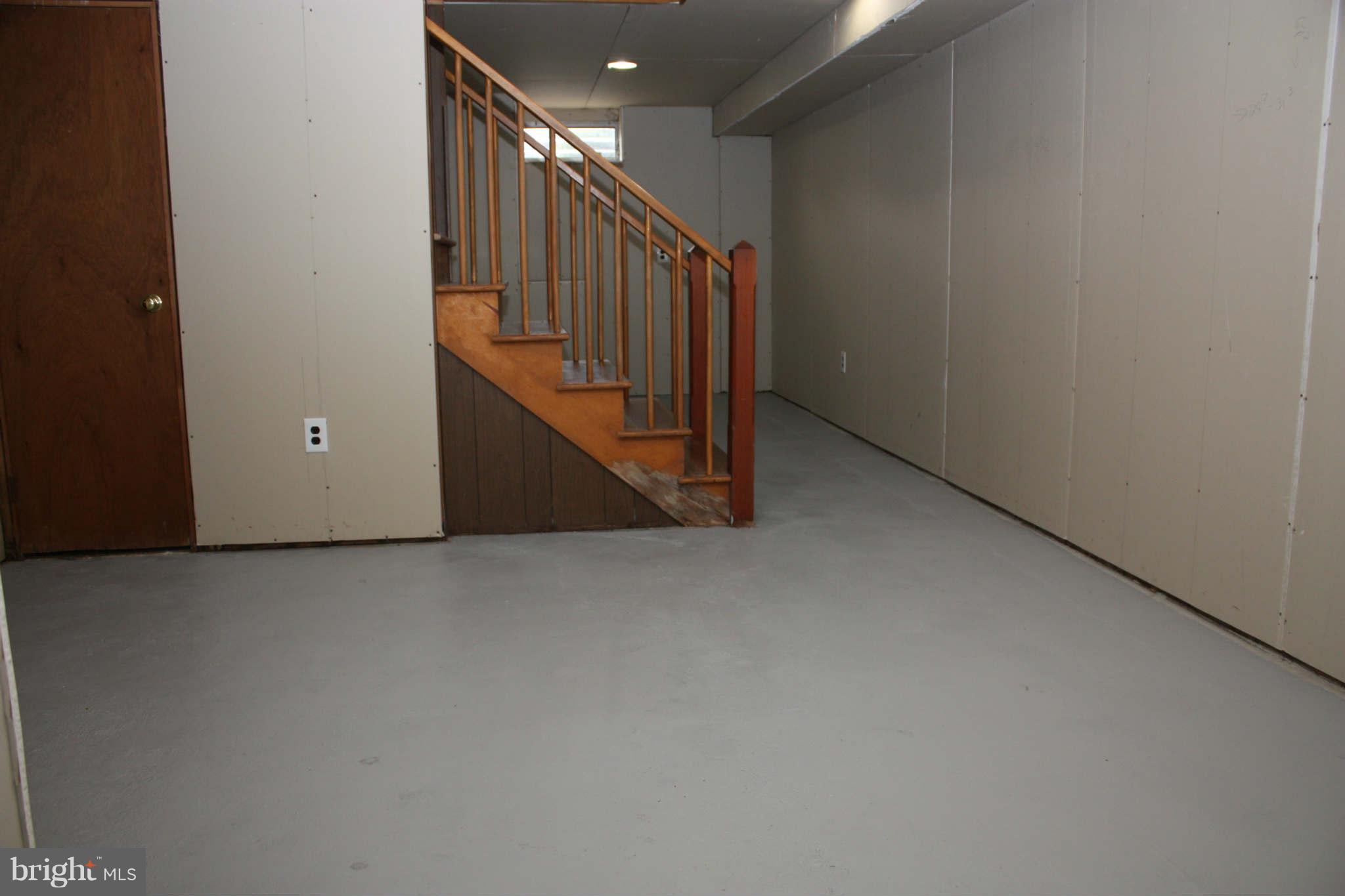 5707 Shookstown Road Frederick, MD 21702 - Photo 21 of 22 a view of entryway
