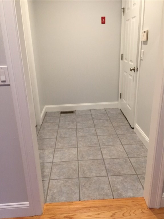 120 Arcadia Road Hopkinton, RI 02832 - Photo 21 of 36 Mud room/ laundry area