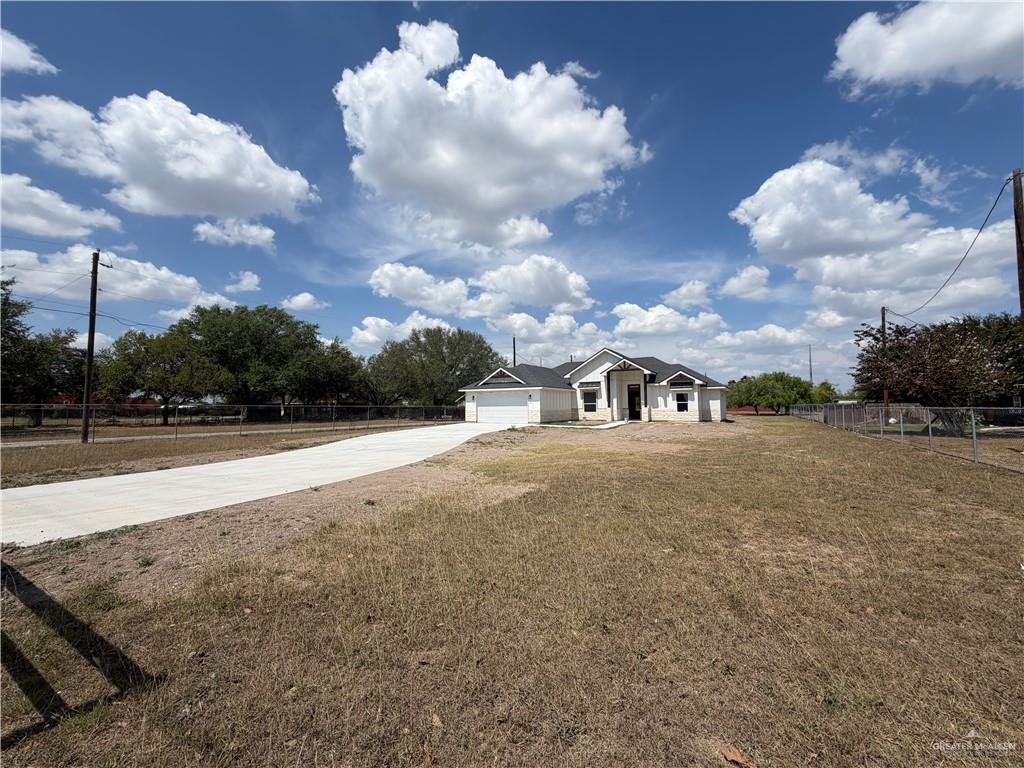 12 East North Road Weslaco, TX 78599 - Photo 2 of 5