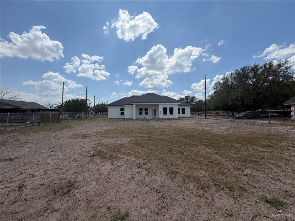 12 East North Road Weslaco, TX 78599 - Photo 4 of 5