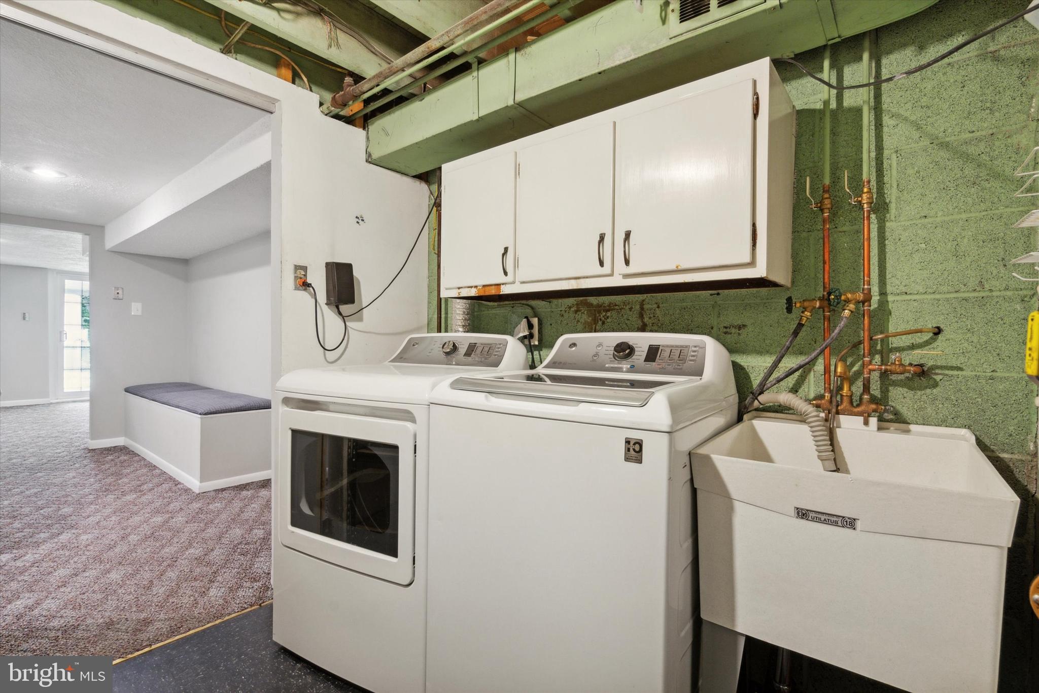 4417 Crossland Road Philadelphia, PA 19154 - Photo 21 of 34 lower level laundry