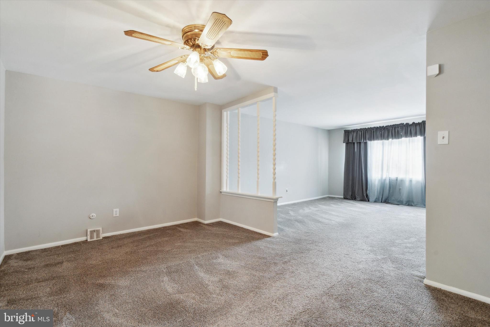 4417 Crossland Road Philadelphia, PA 19154 - Photo 10 of 34