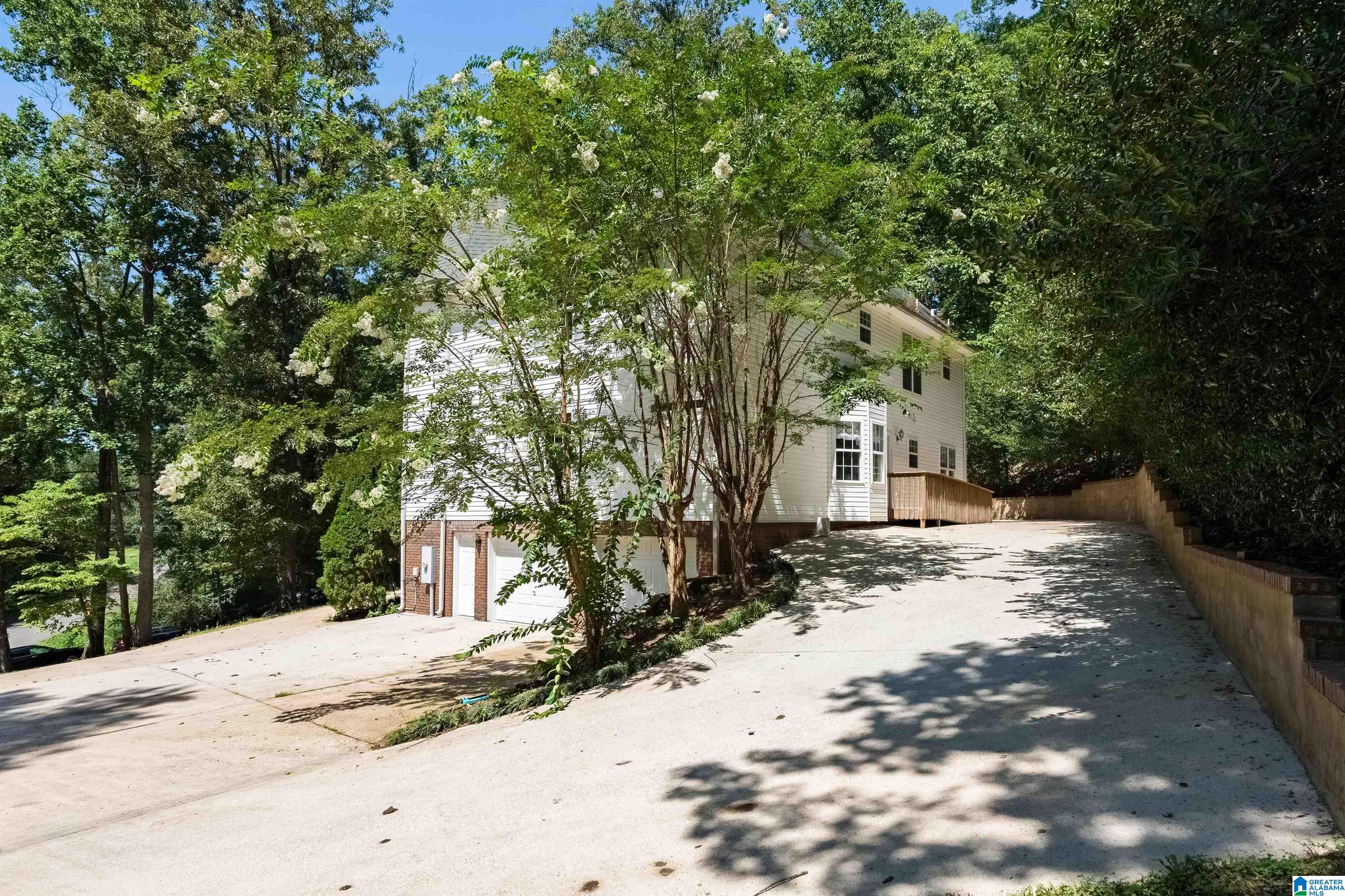 8445 Clayton Road Trussville, AL 35173 - Photo 36 of 39