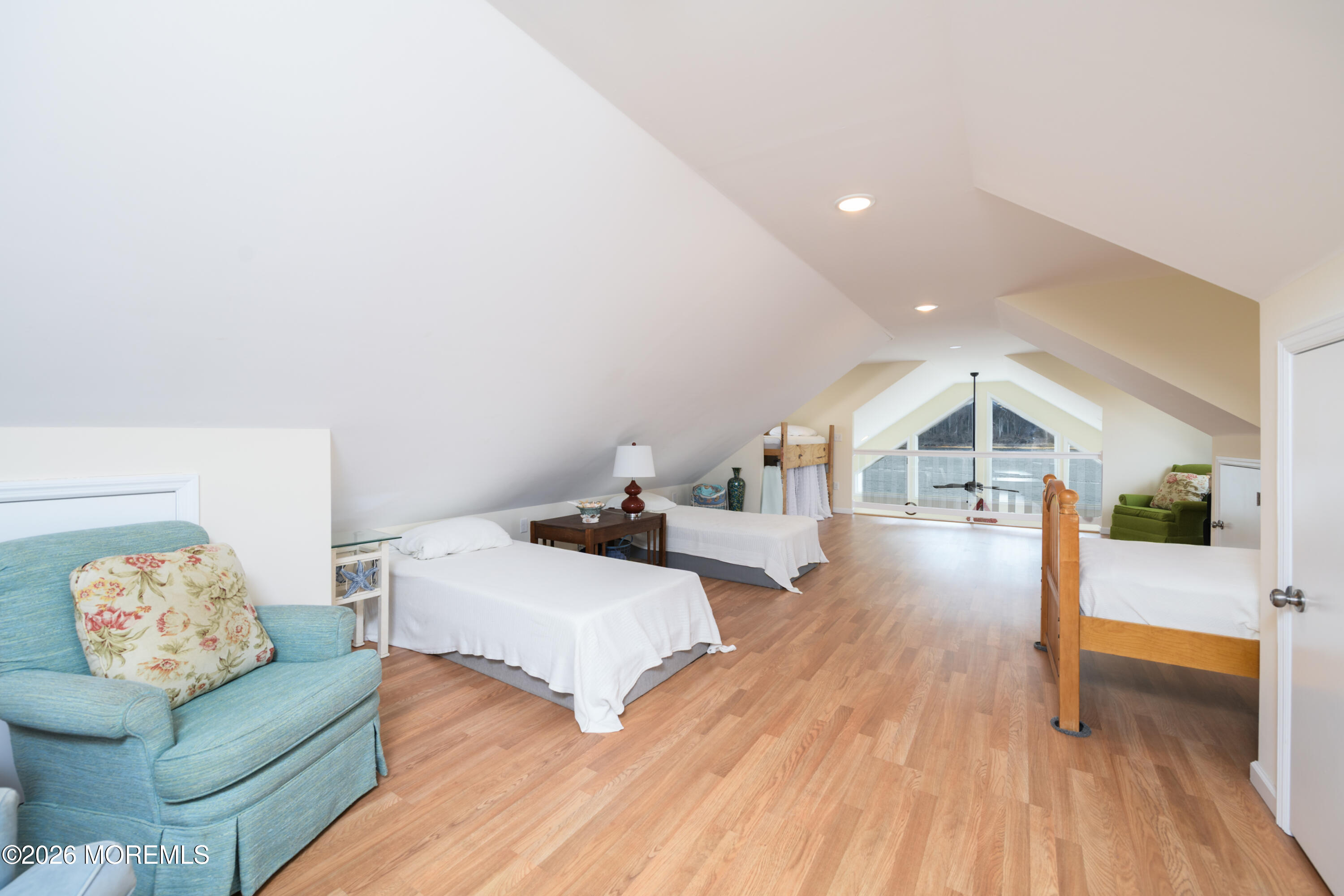 142 Black Point Road, Unit H9 Rumson, NJ 07760 - Photo 17 of 25 Loft