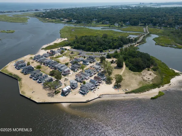 $1,499,000 | 142 Black Point Road, Unit H9, Rumson, NJ 07760