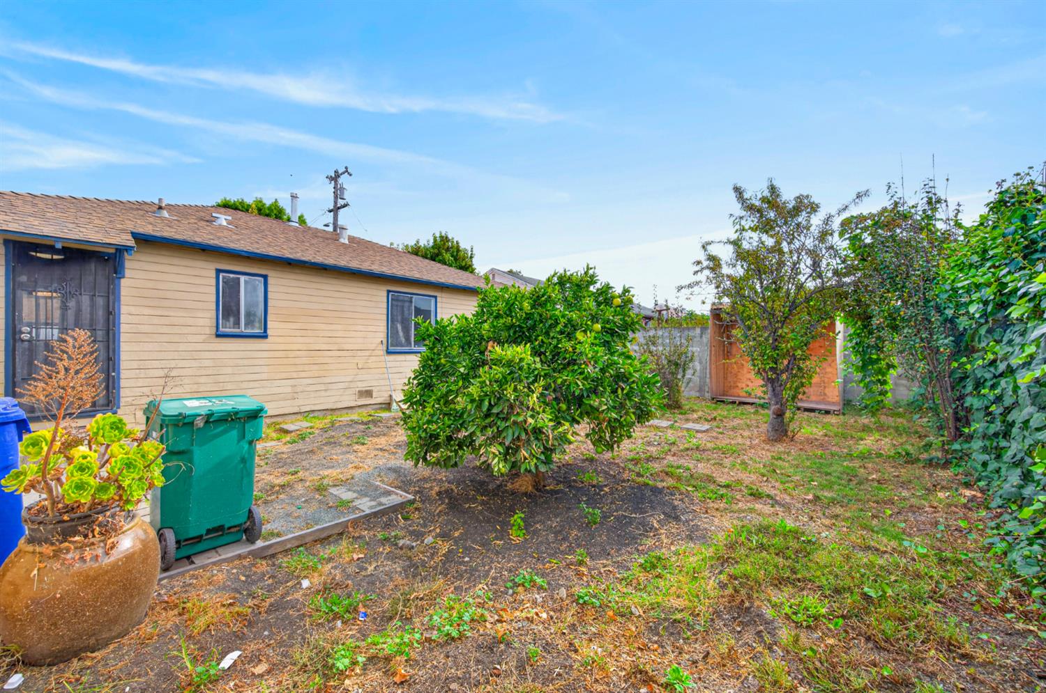 238 Fitzpatrick Road Oakland, CA 94603 - Photo 19 of 23 Gallery Image 19