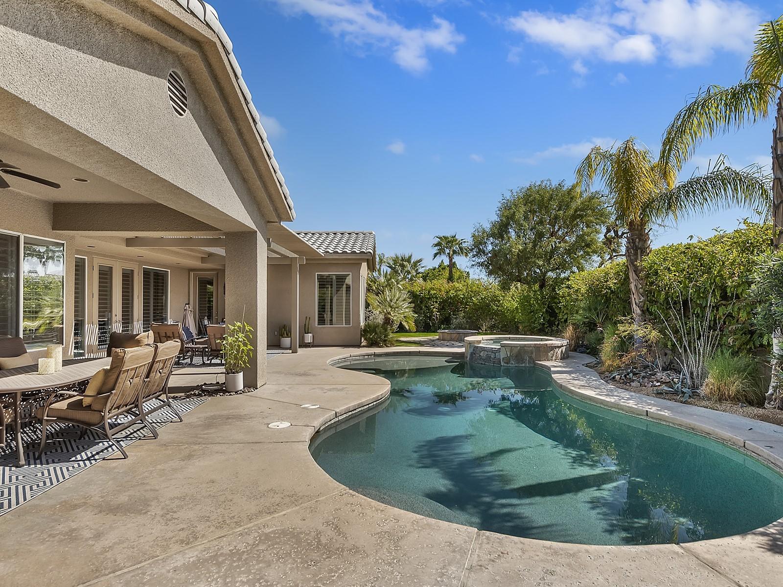 3 Sherwood Road Rancho Mirage, CA 92270 - Photo 40 of 43 041_Pool