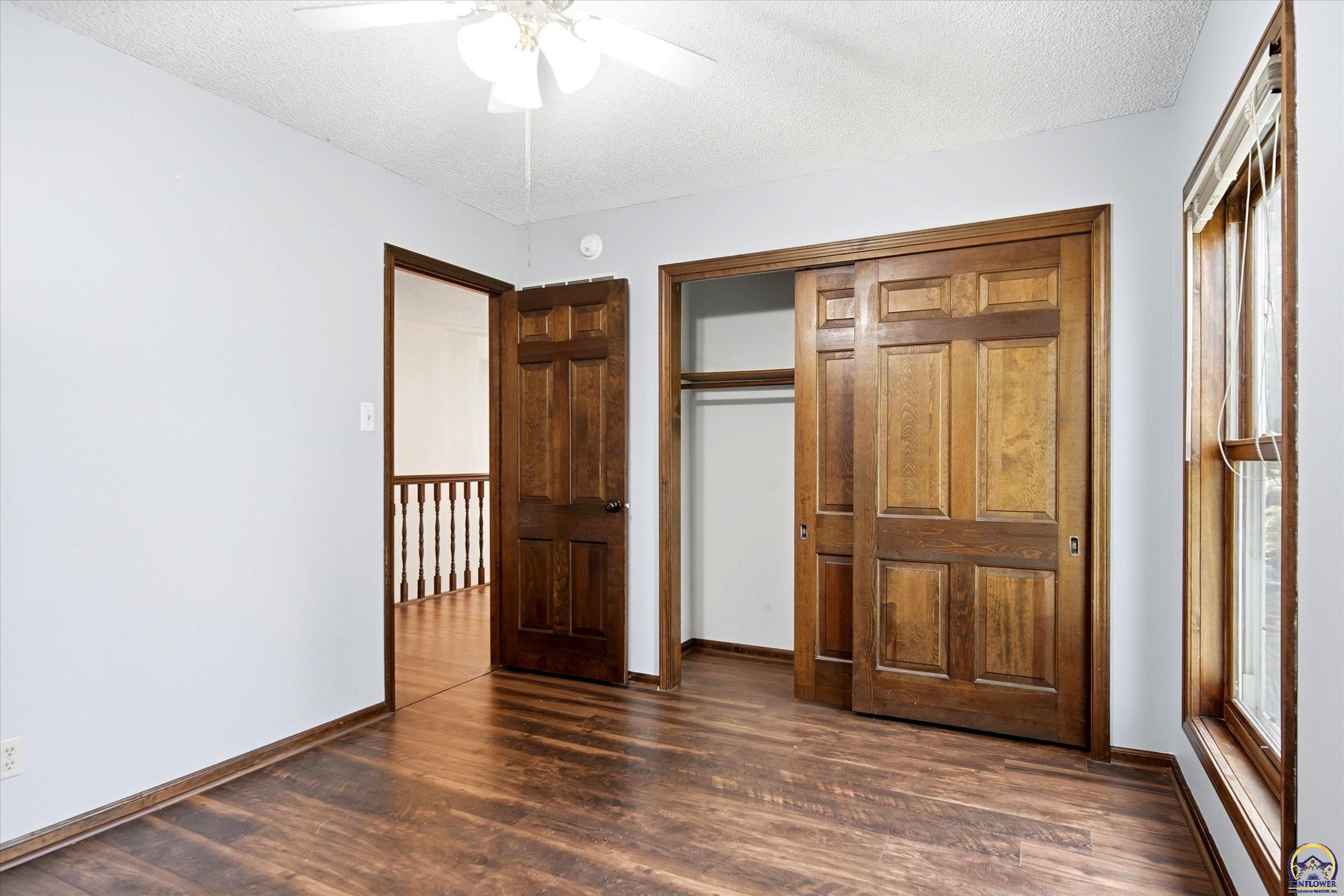 760 Southwest Prairie Court Topeka, KS 66606 - Photo 27 of 37