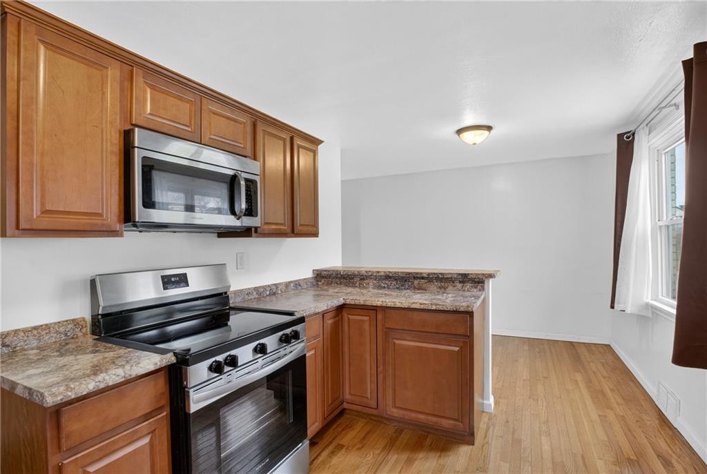 335 East Pike Street Houston, PA 15342 - Photo 15 of 48