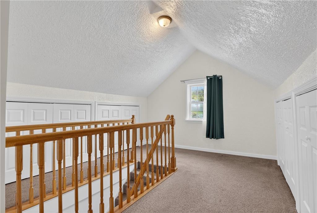 335 East Pike Street Houston, PA 15342 - Photo 29 of 48