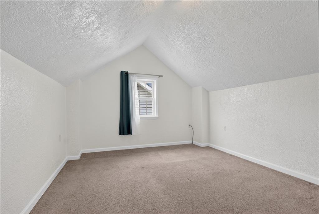 335 East Pike Street Houston, PA 15342 - Photo 30 of 48