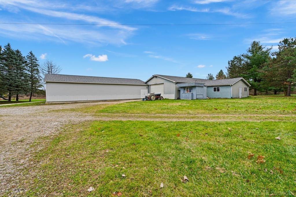 6186 Hunters Creek Road Imlay City, MI 48444 - Photo 36 of 53 50127321-35.JPG