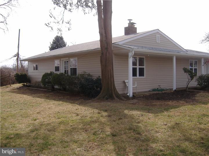 48 Vineyard Road Levittown, PA 19057 - Photo 2 of 3 Exterior