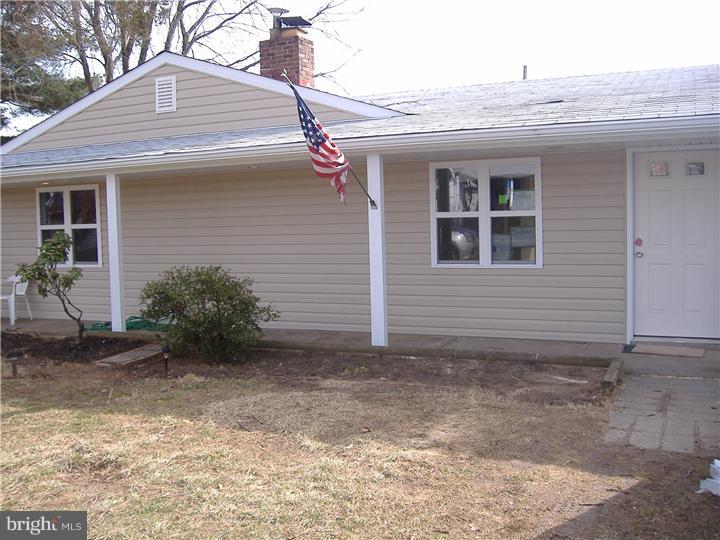 48 Vineyard Road Levittown, PA 19057 - Photo 3 of 3 Exterior