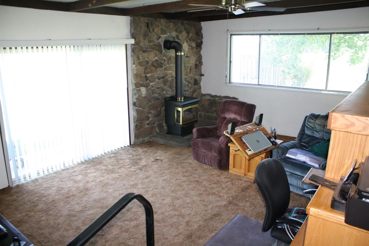 570 Hartley Road Phoenix, OR 97535 - Photo 16 of 35 Additional Photo