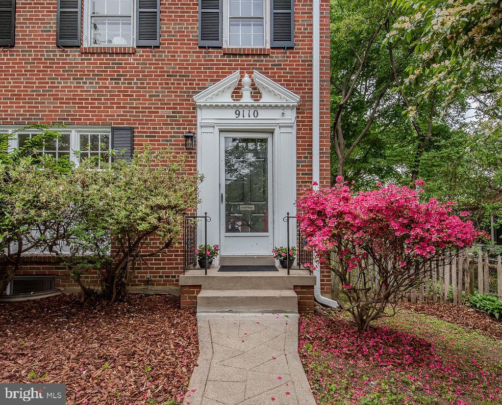 9110 Sudbury Road Silver Spring, MD 20901 - Photo 3 of 60 Gallery Image 3