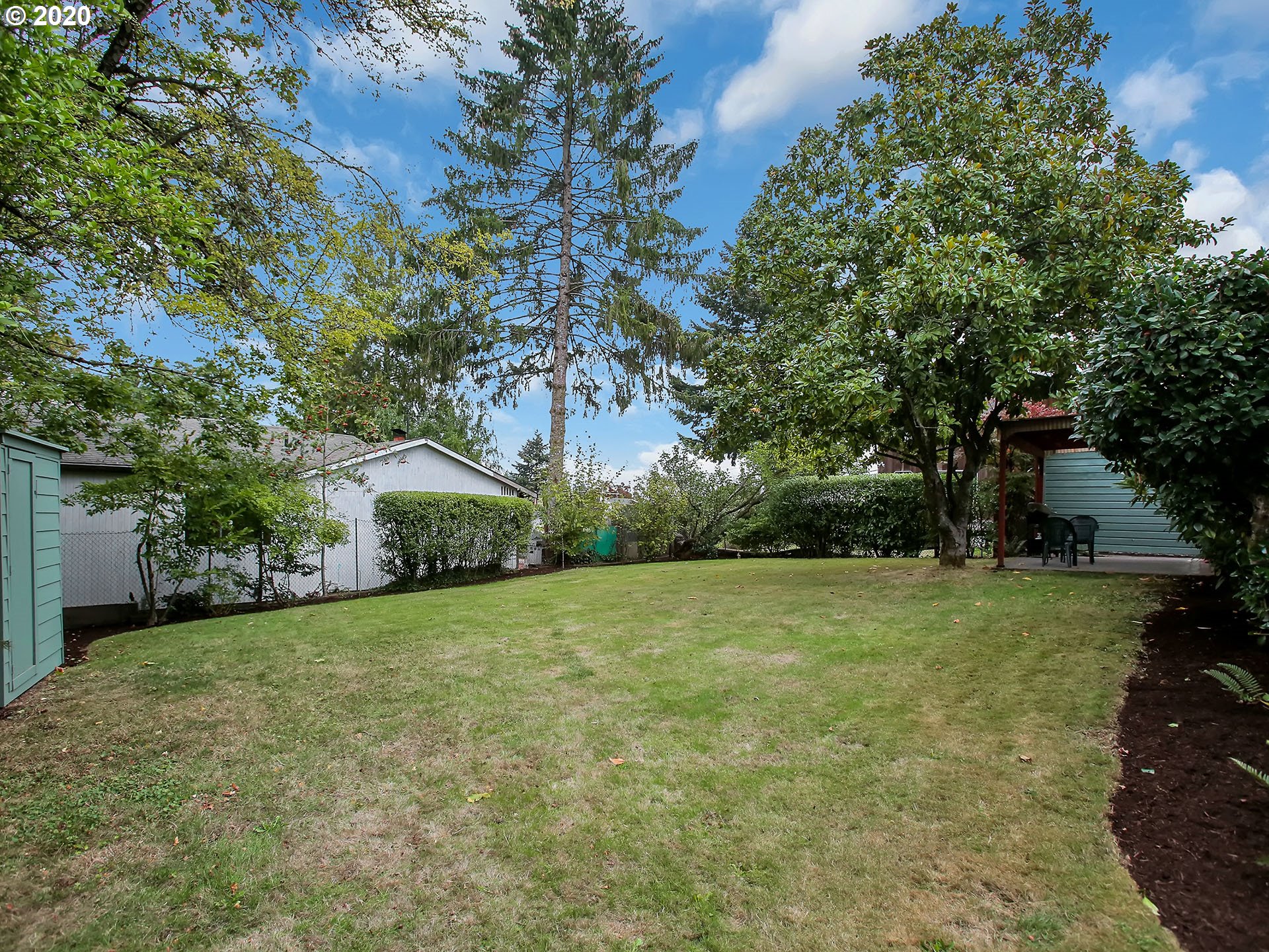 1027 Southwest Moss Street Portland, OR 97219 - Photo 27 of 29 Gallery Image 27