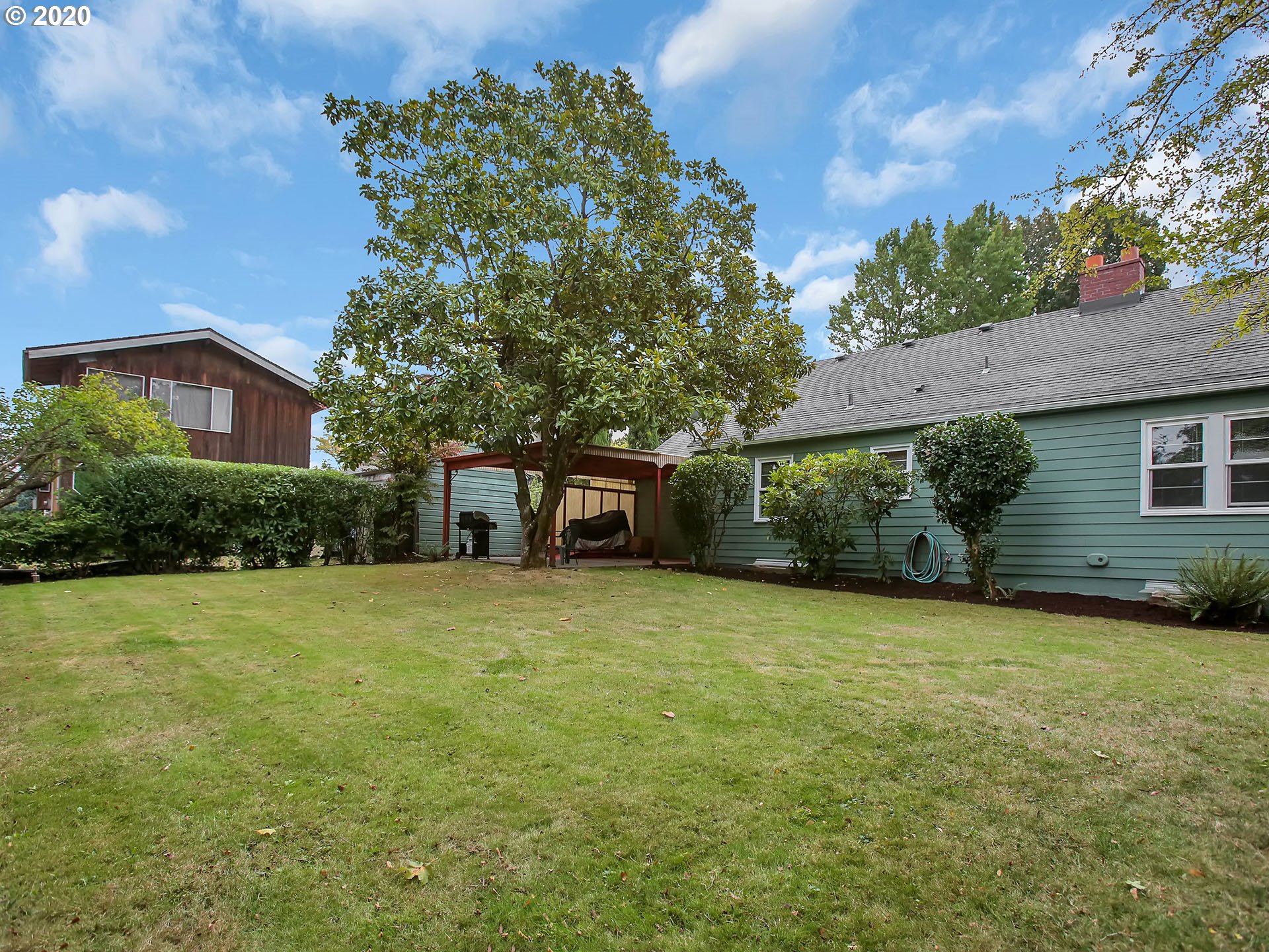1027 Southwest Moss Street Portland, OR 97219 - Photo 28 of 29 Gallery Image 28