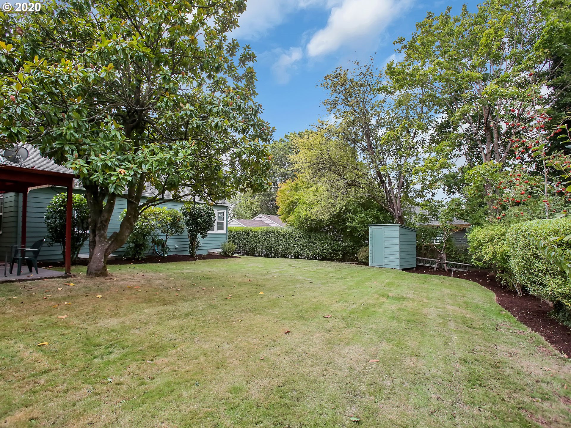 1027 Southwest Moss Street Portland, OR 97219 - Photo 29 of 29 Gallery Image 29