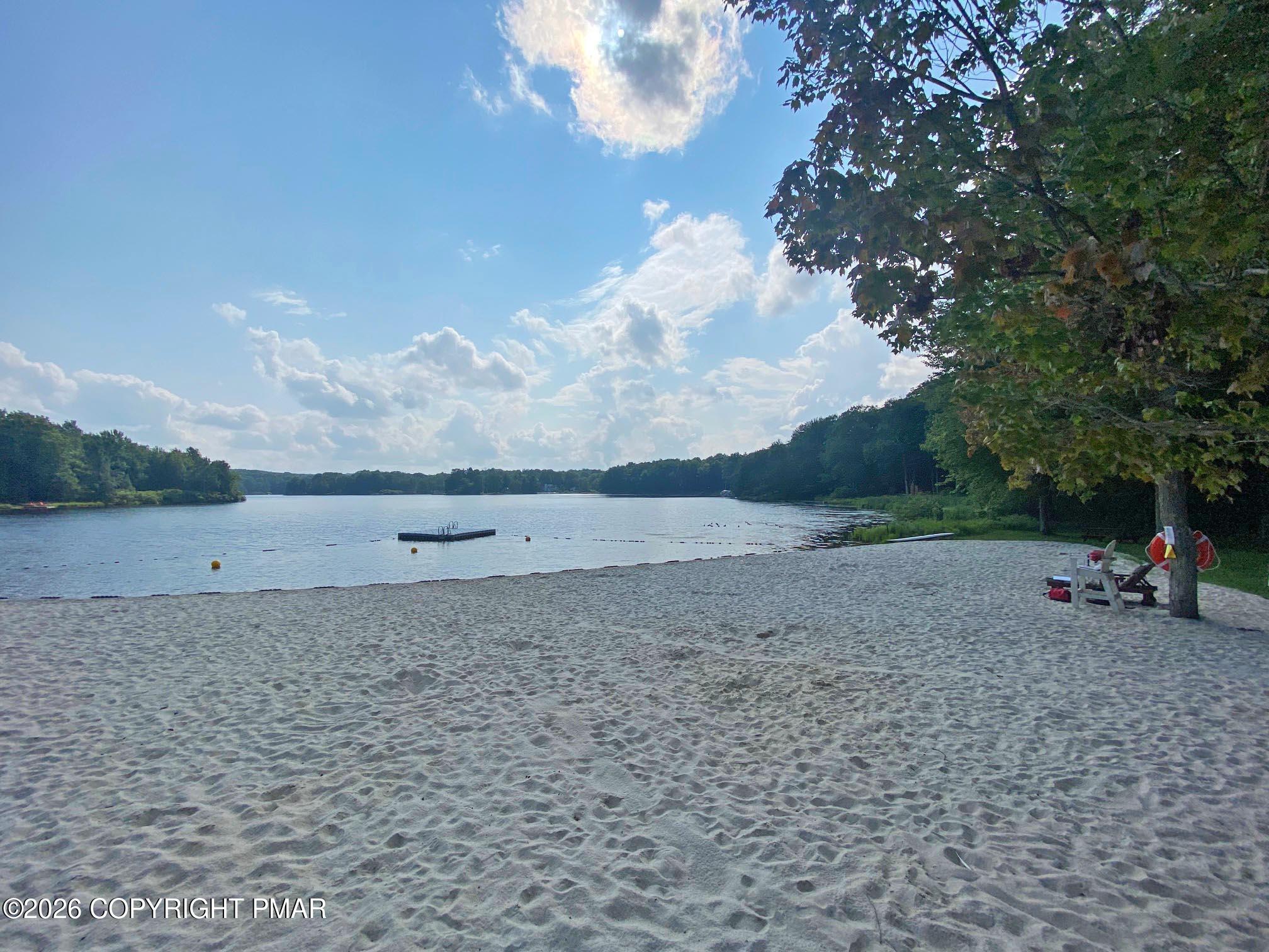 Lookout Point Road Canadensis, PA 18325 - Photo 8 of 13 a view of a dry yard with trees