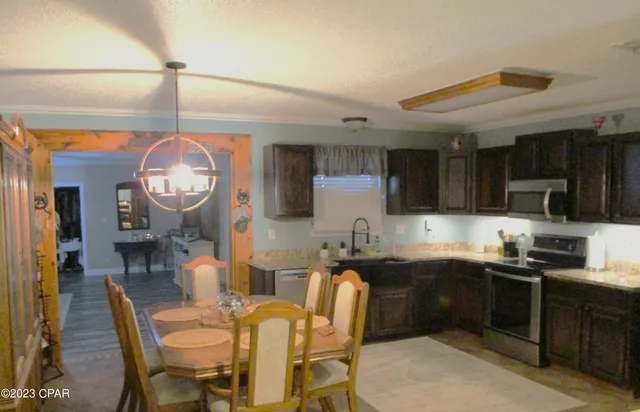 $610,000 | 3835 Highway 77, Chipley, FL 32428