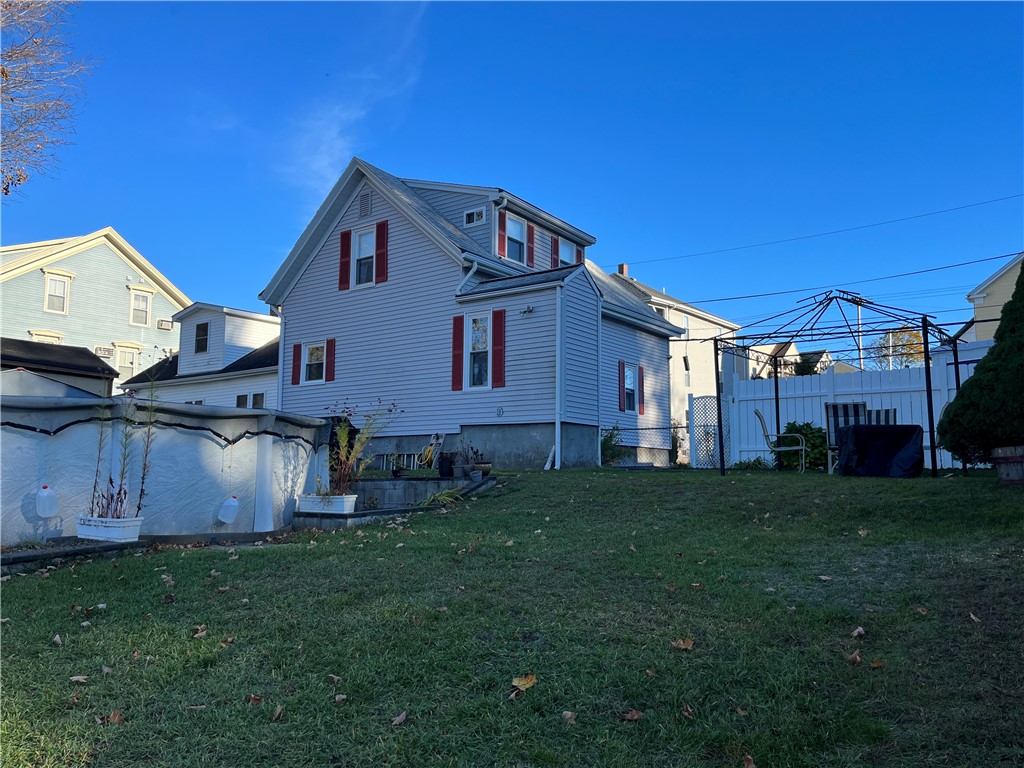 173 Pleasant Street Woonsocket, RI 02895 - Photo 17 of 17 Gallery Image 17
