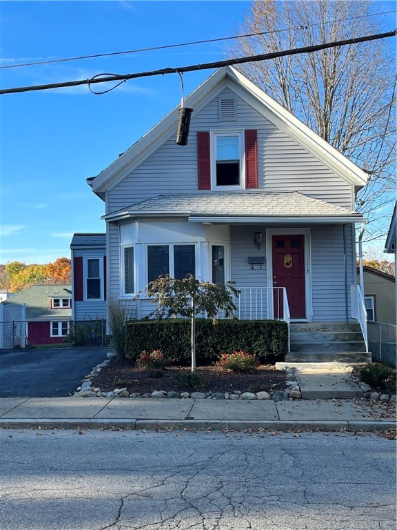 173 Pleasant Street Woonsocket, RI 02895 - Photo 2 of 17 Gallery Image 2