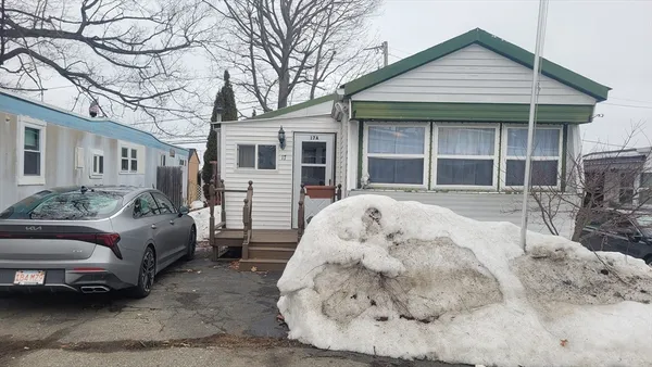 $199,900 | 261 Newbury Street, Unit 17A, Peabody, MA 01960