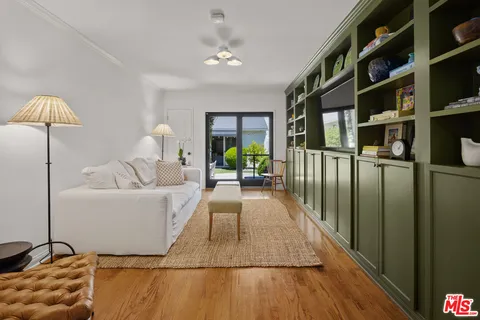 $2,650,000 | 4200 Mentone Avenue, Culver City, CA 90232