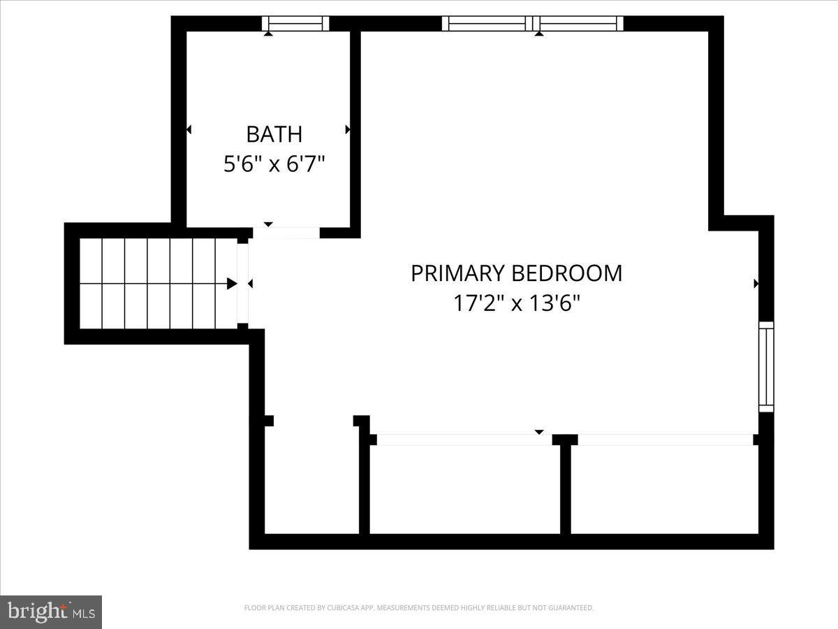 47 Fort Williams Parkway Alexandria, VA 22304 - Photo 15 of 19 Spacious primary bedroom layout design.