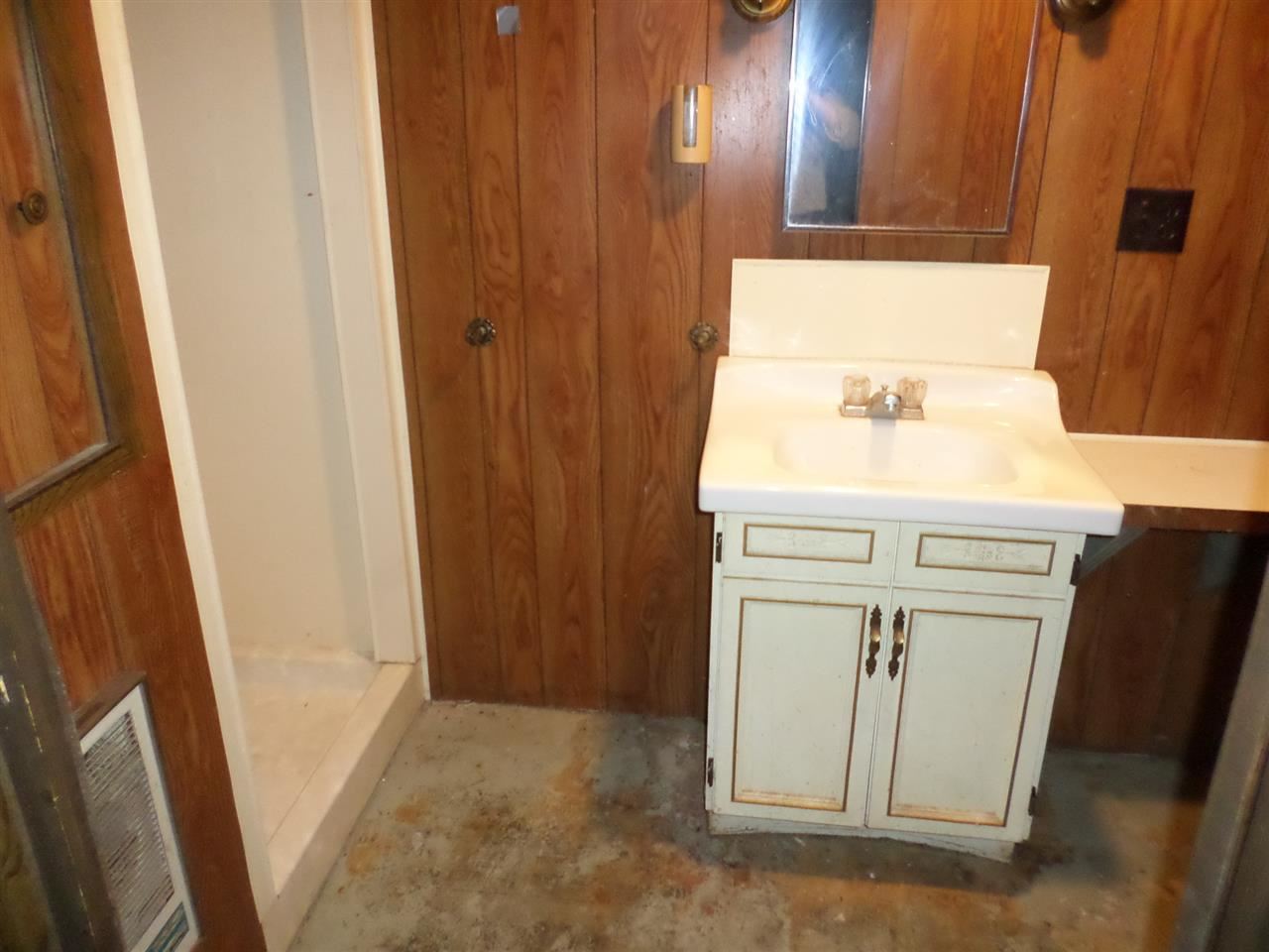 56974 Ash Road Elkhart, IN 46516 - Photo 16 of 24 Gallery Image 16